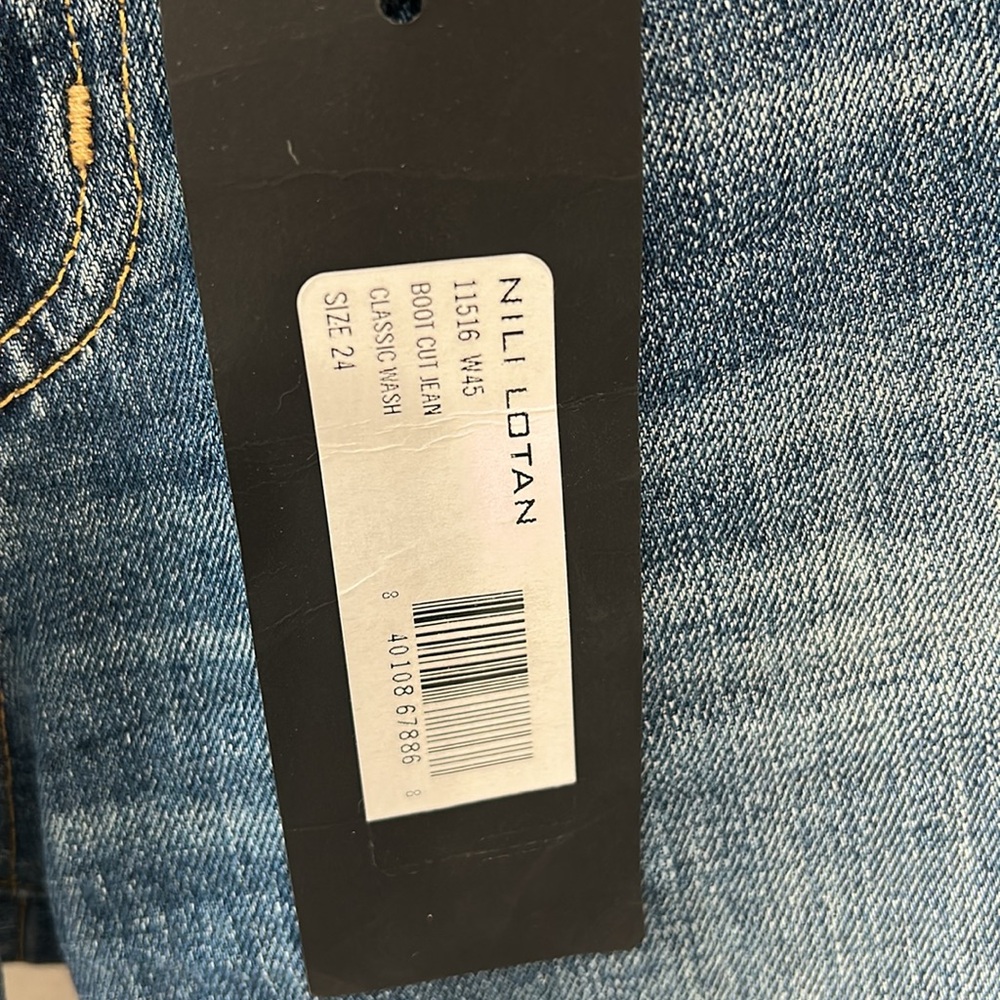 NWT Nili Lotan Bootcut Midrise Jean in Classic Wash - Picture 12 of 13